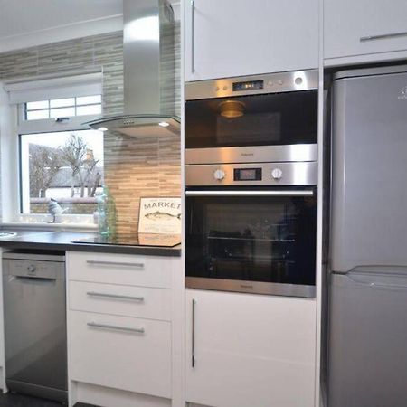 דירות טרון Ideally Located Modern Flat מראה חיצוני תמונה